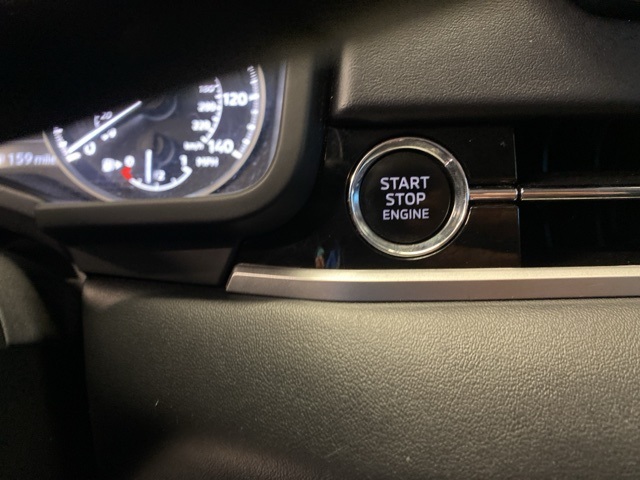 Vehicle image 15 of 38