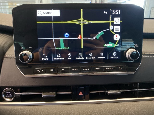 Vehicle image 19 of 38