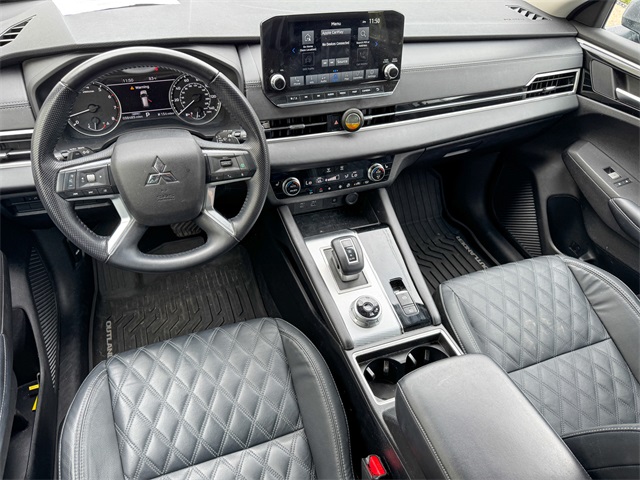 Vehicle image 23 of 49