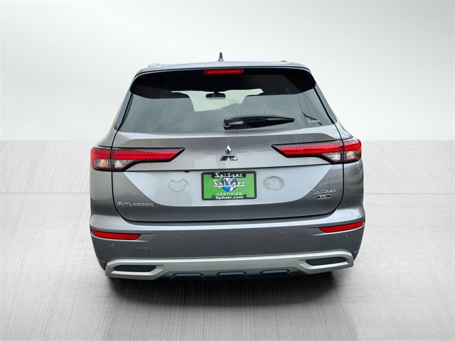 Vehicle image 7 of 49