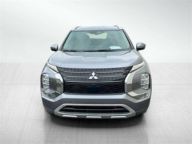 Vehicle image 2 of 49