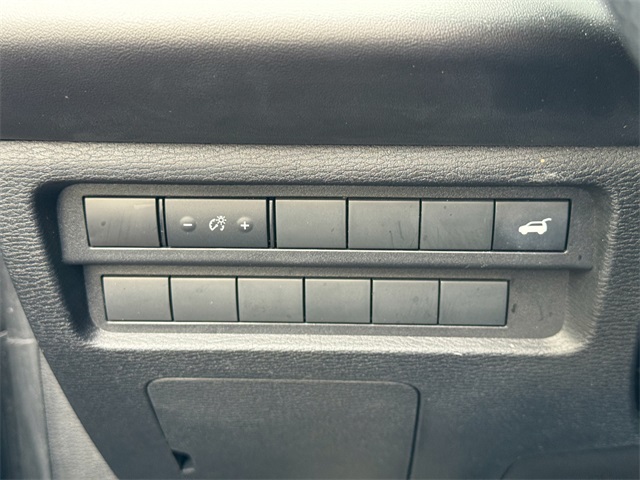 Vehicle image 45 of 49