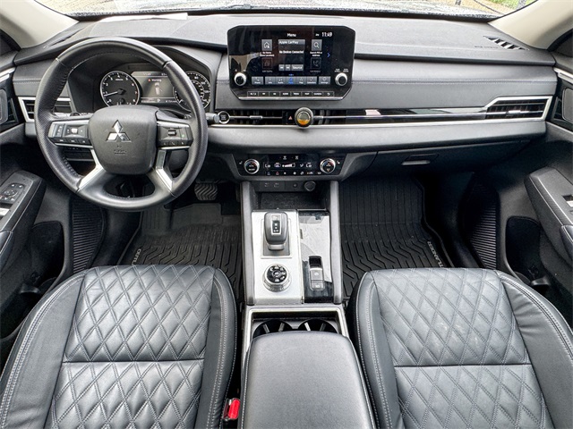 Vehicle image 22 of 49