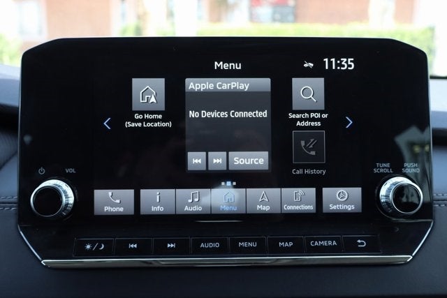 Vehicle image 23 of 42