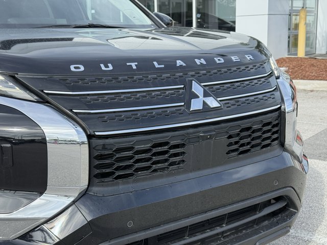 Vehicle image 29 of 32