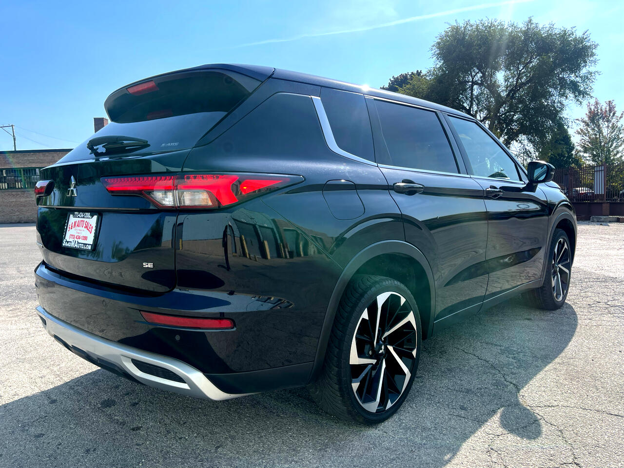 Vehicle image 5 of 30
