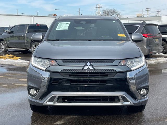 Vehicle image 2 of 35