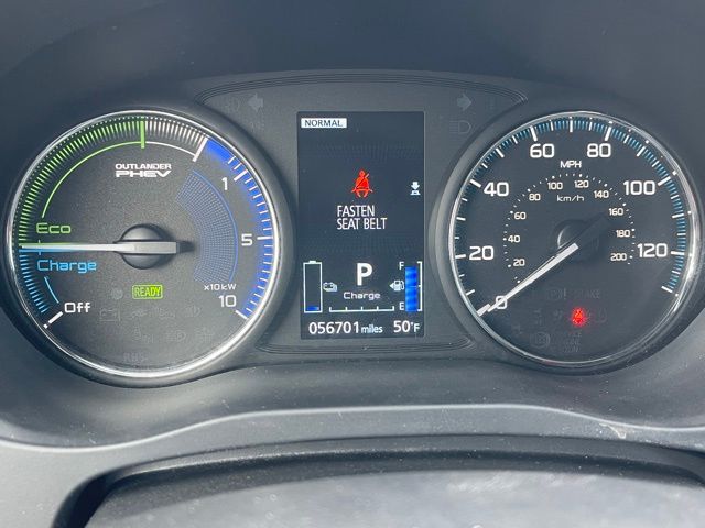 Vehicle image 12 of 35