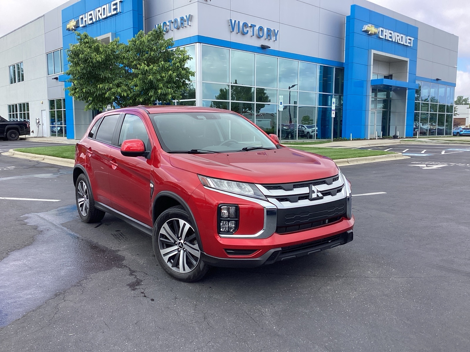 Vehicle image 3 of 31