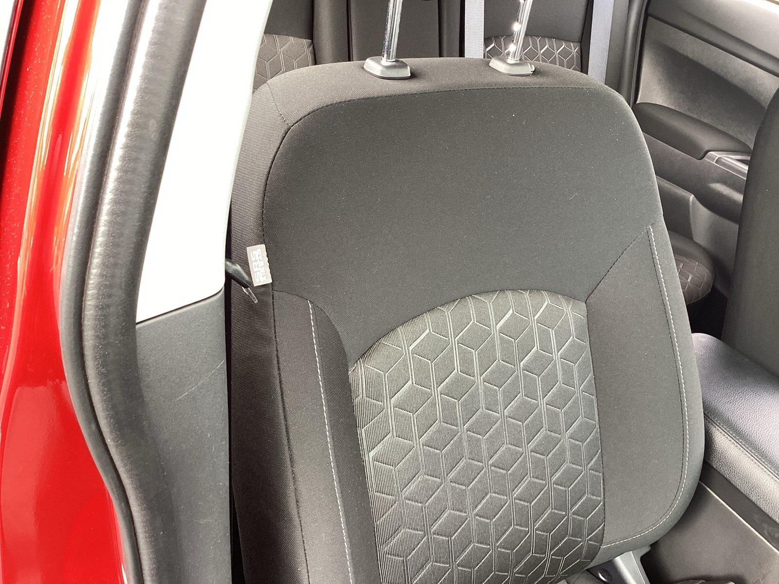 Vehicle image 19 of 31