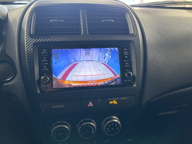 Vehicle image 12 of 20