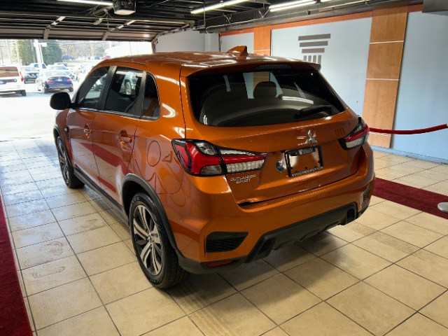 Vehicle image 5 of 20