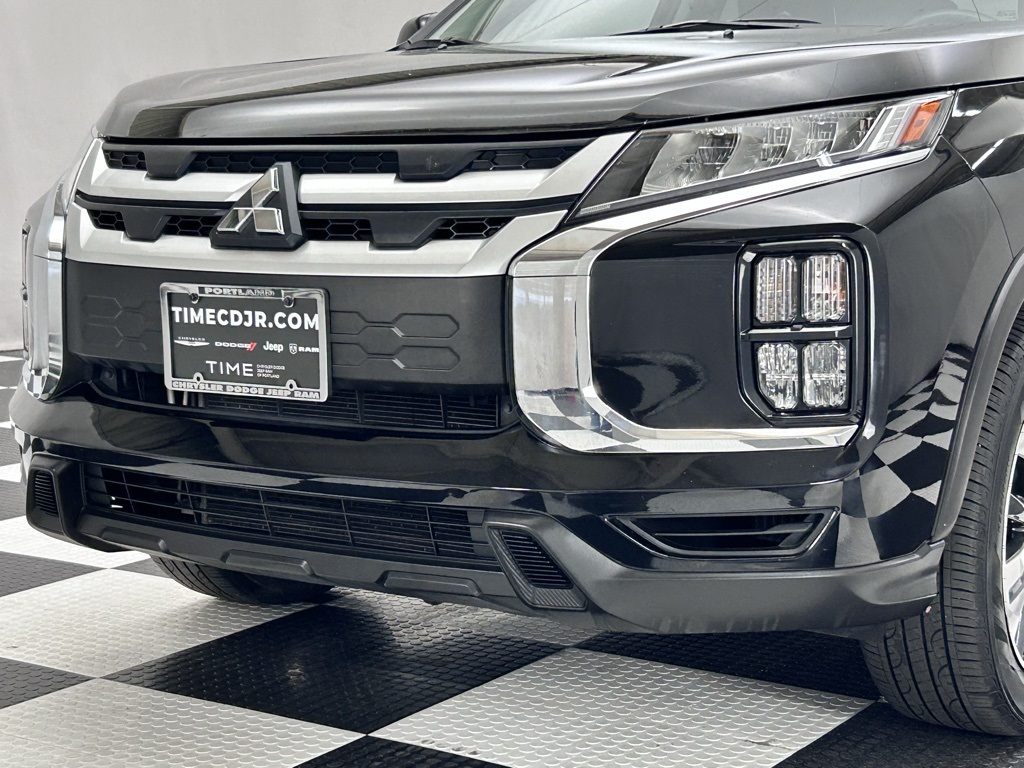 Vehicle image 34 of 34