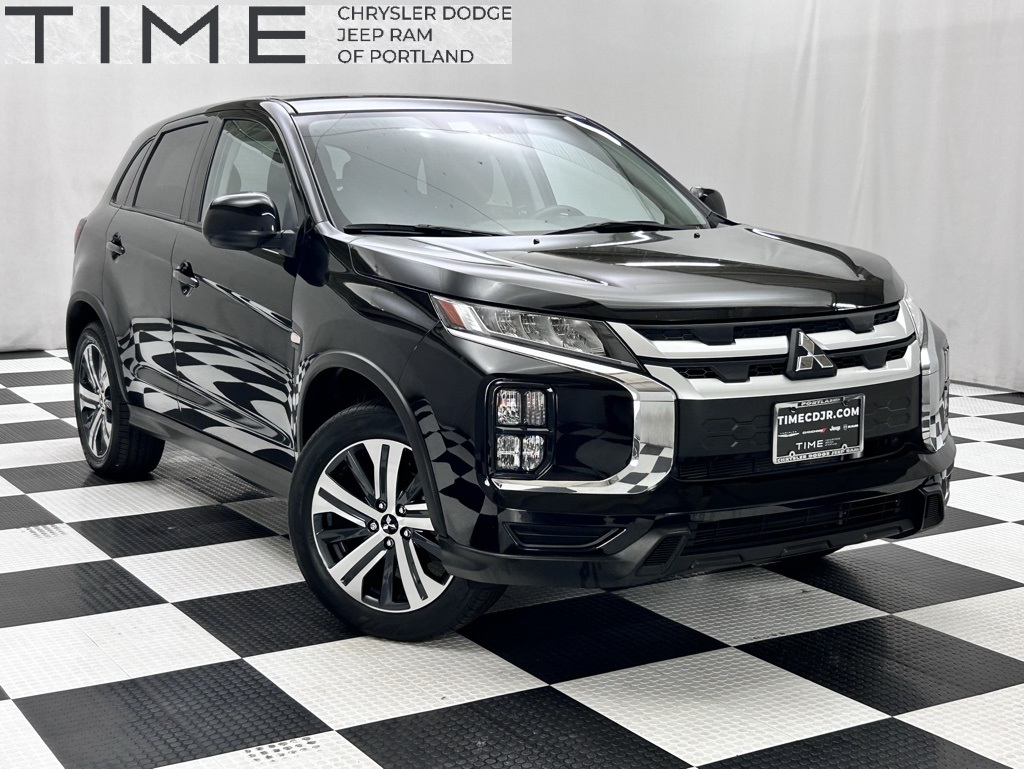 Vehicle image 4 of 34