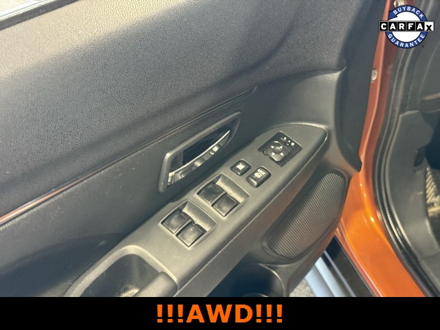 Vehicle image 15 of 32