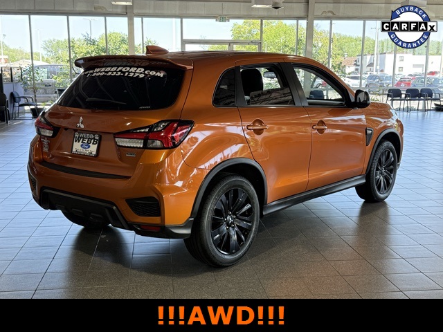 Vehicle image 5 of 32