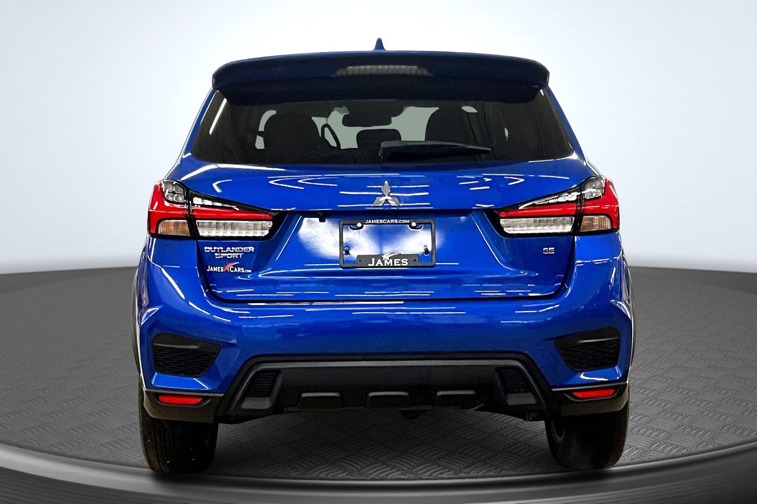 2022 Mitsubishi Outlander Sport Image 5 of 36