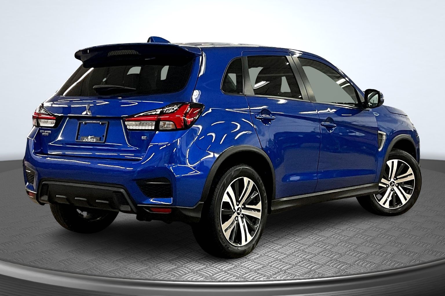 2022 Mitsubishi Outlander Sport Image 4 of 36