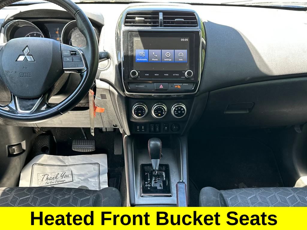 Vehicle image 10 of 20