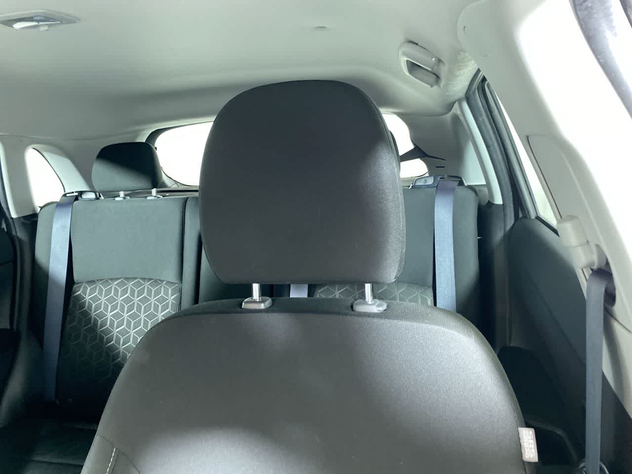 Vehicle image 15 of 27