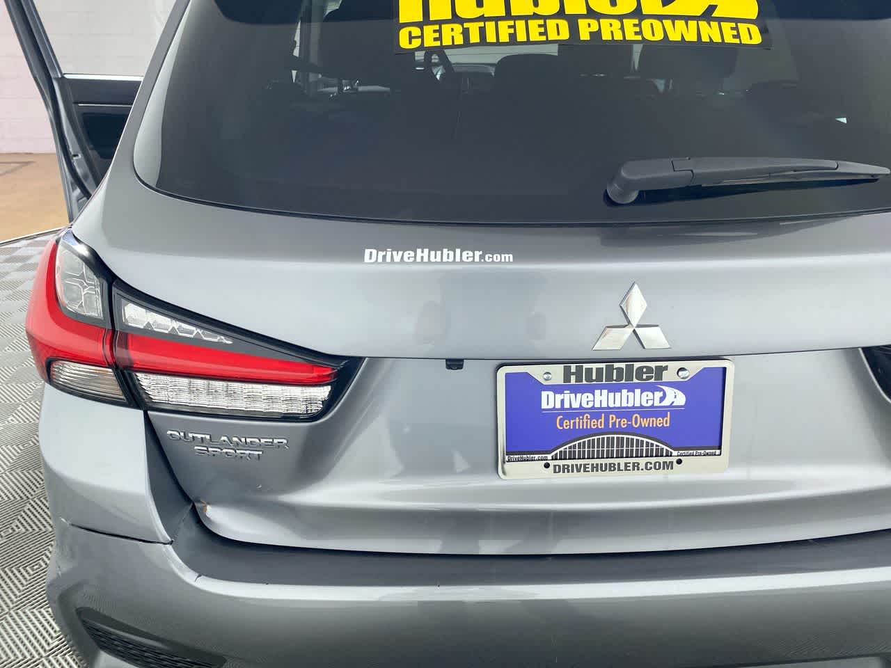 Vehicle image 11 of 27