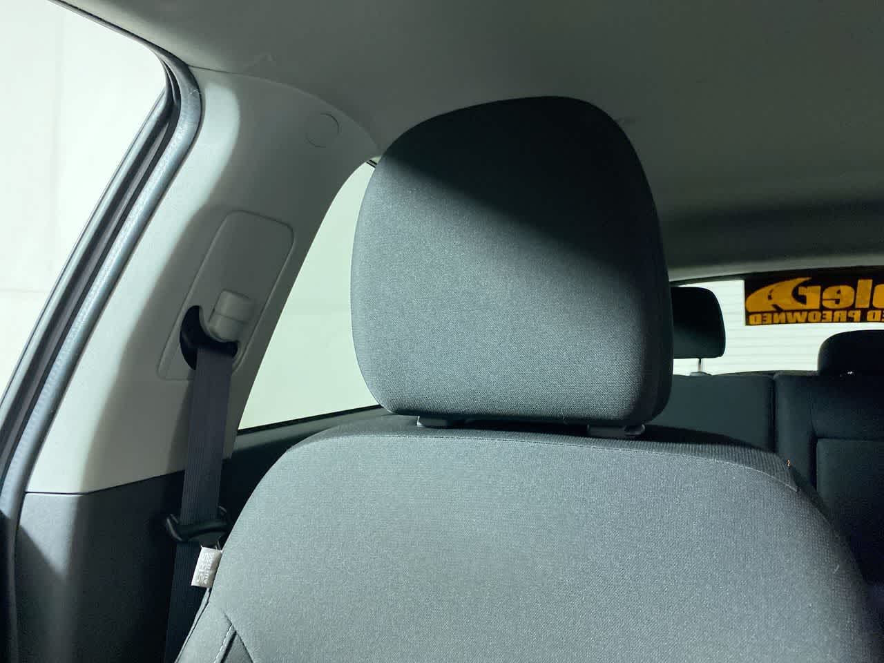 Vehicle image 25 of 27