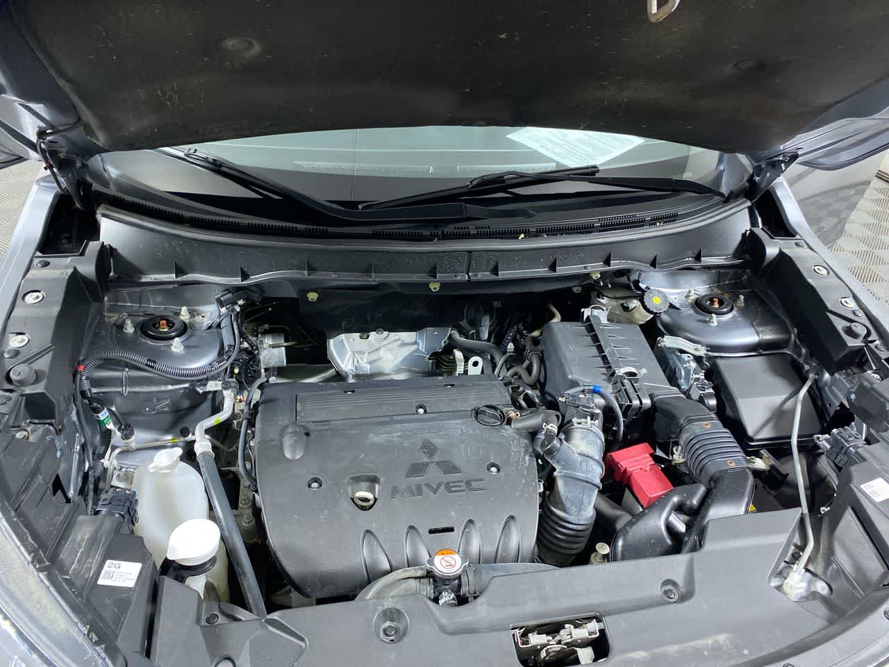 Vehicle image 12 of 27