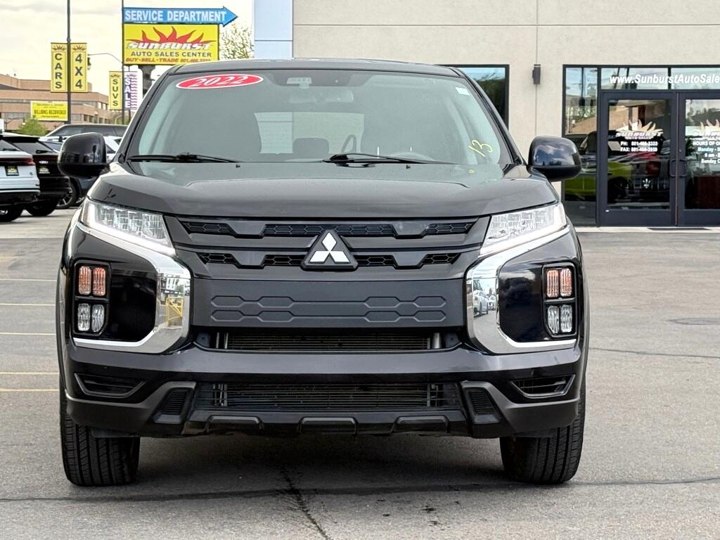 Vehicle image 2 of 28