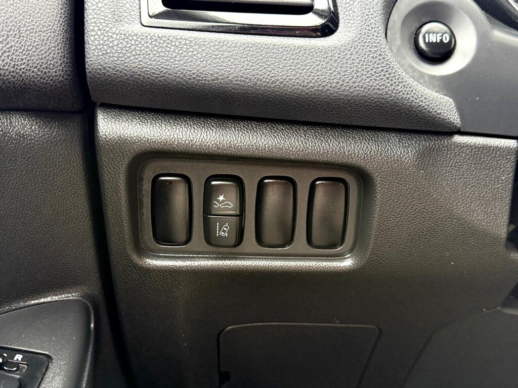 Vehicle image 28 of 28