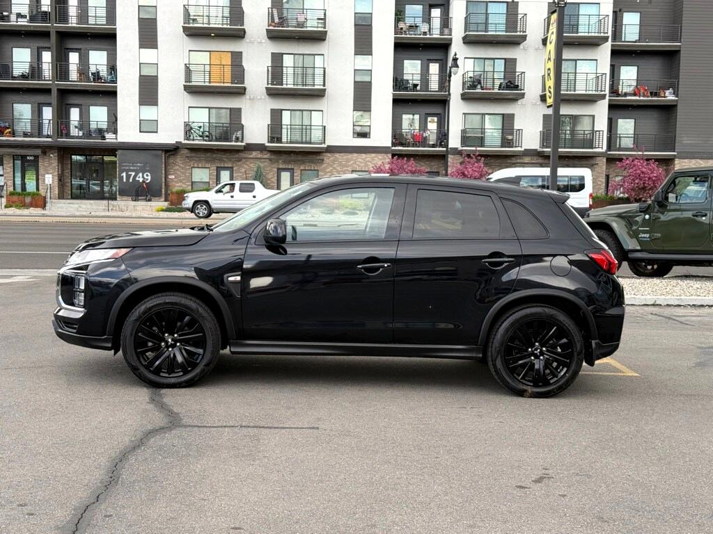 Vehicle image 7 of 28