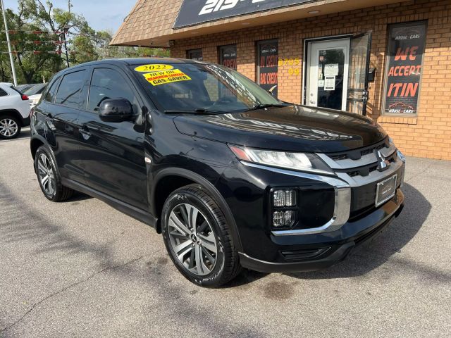 Vehicle image 4 of 17