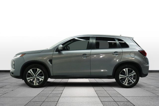2022 Mitsubishi Outlander Sport SE Image 3 of 33