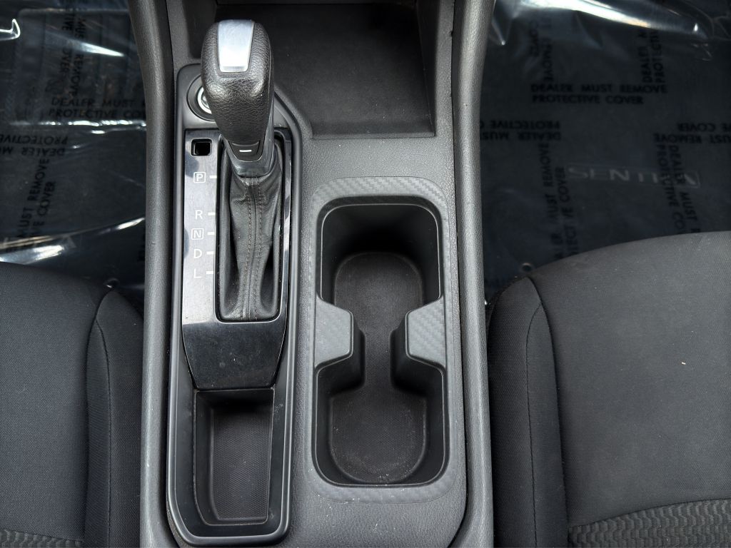 Vehicle image 18 of 19