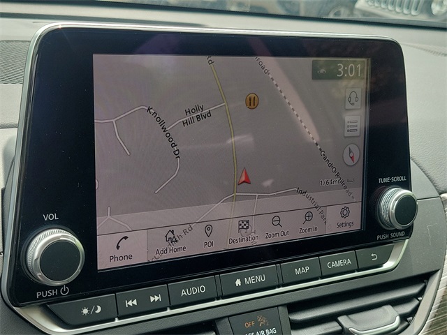 Vehicle image 14 of 36