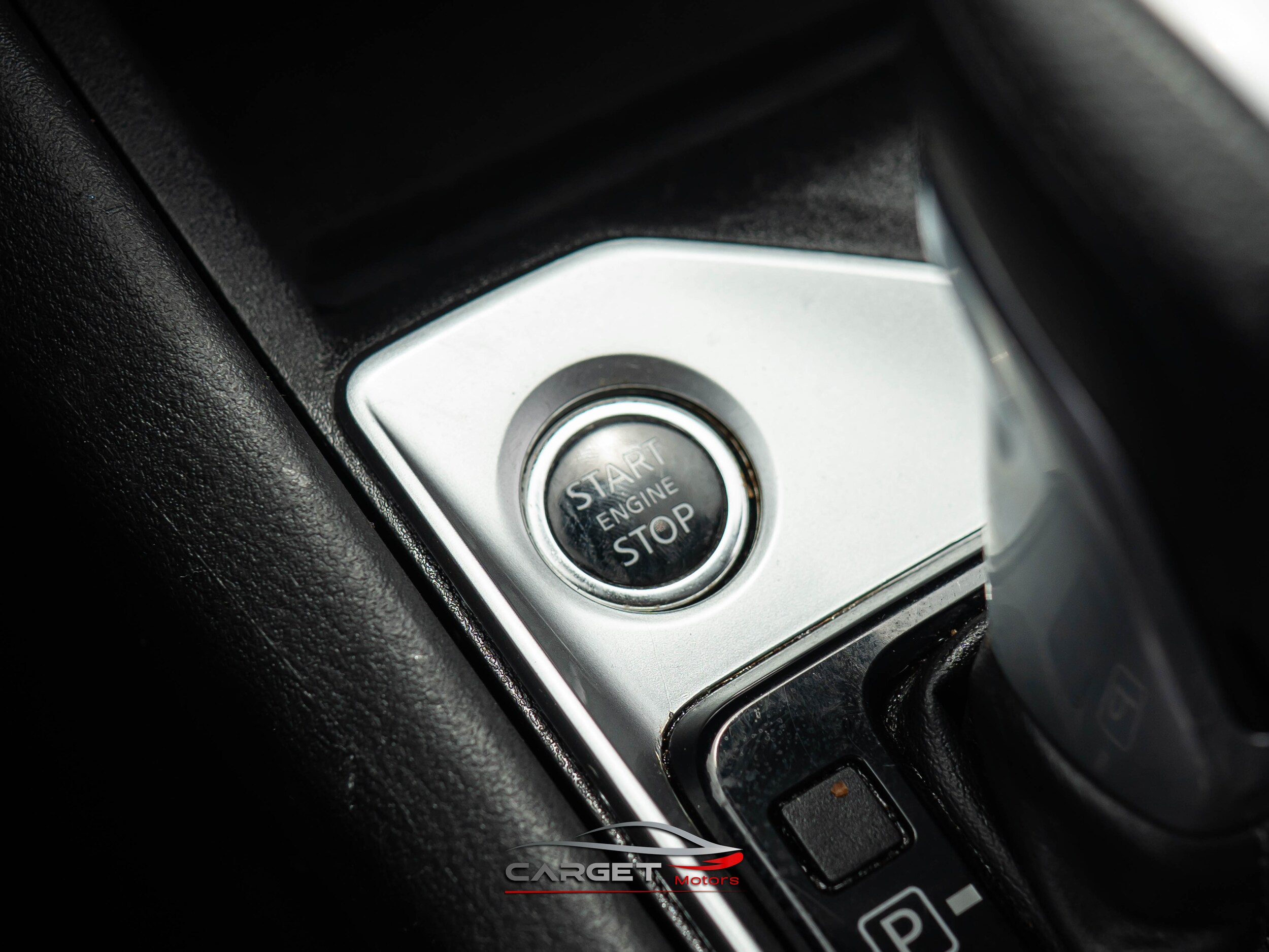 Vehicle image 29 of 43