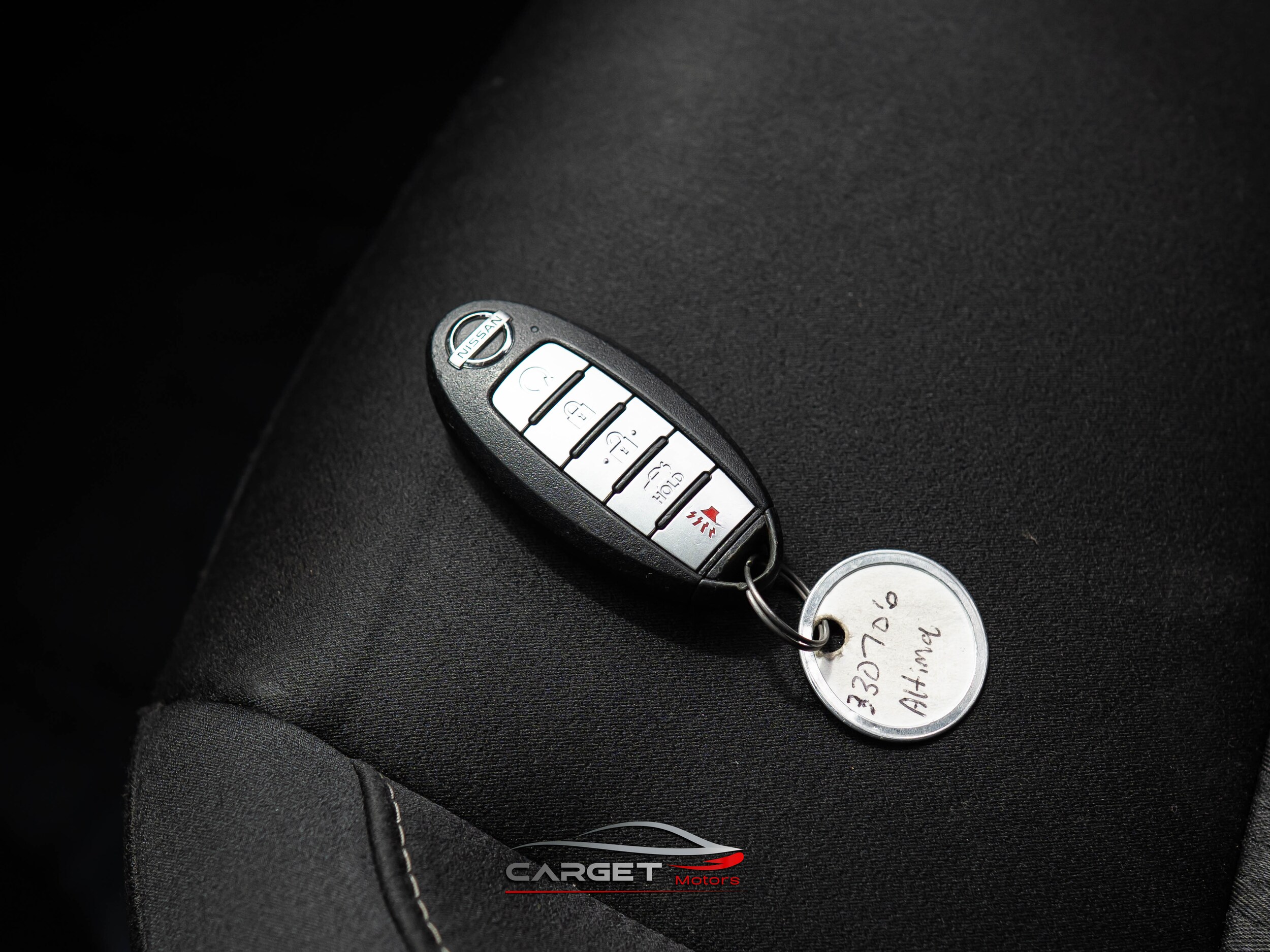 Vehicle image 40 of 43