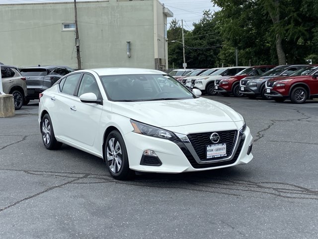 Vehicle image 3 of 30