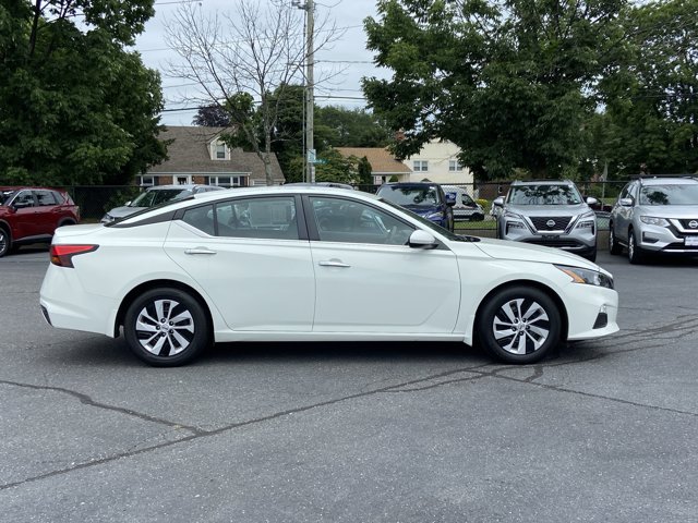 Vehicle image 5 of 30