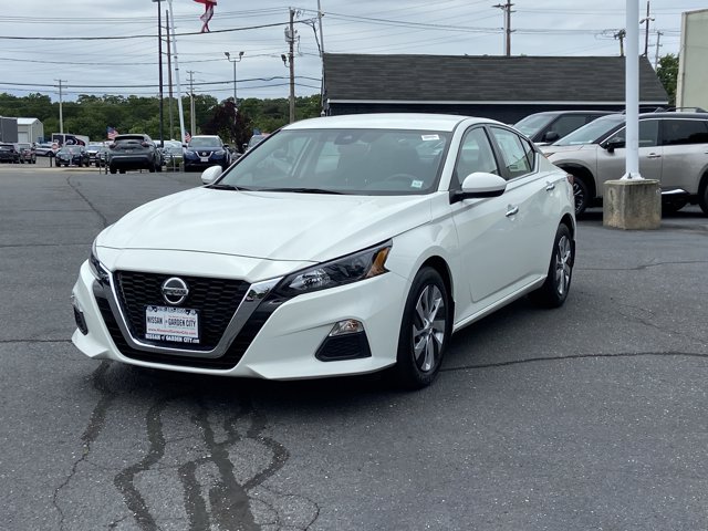 Vehicle image 1 of 30