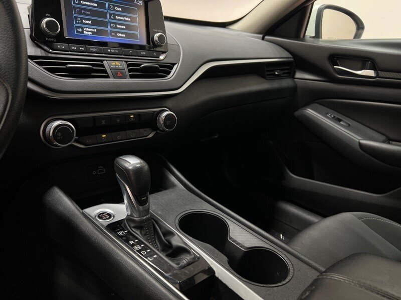 2022 Nissan Altima 2.5 S Image 39 of 43
