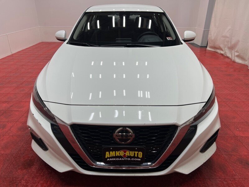 2022 Nissan Altima 2.5 S Image 3 of 43