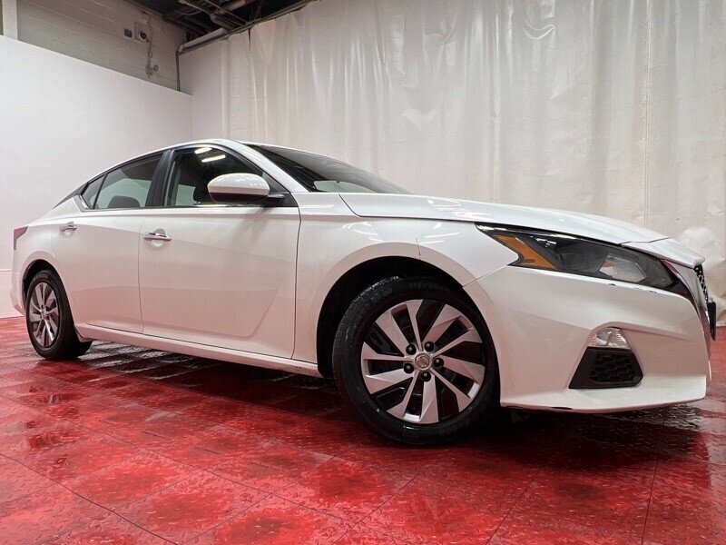 2022 Nissan Altima 2.5 S Image 5 of 43