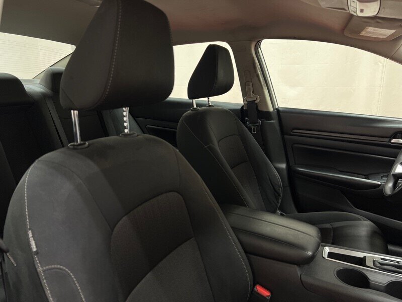 2022 Nissan Altima 2.5 S Image 25 of 43