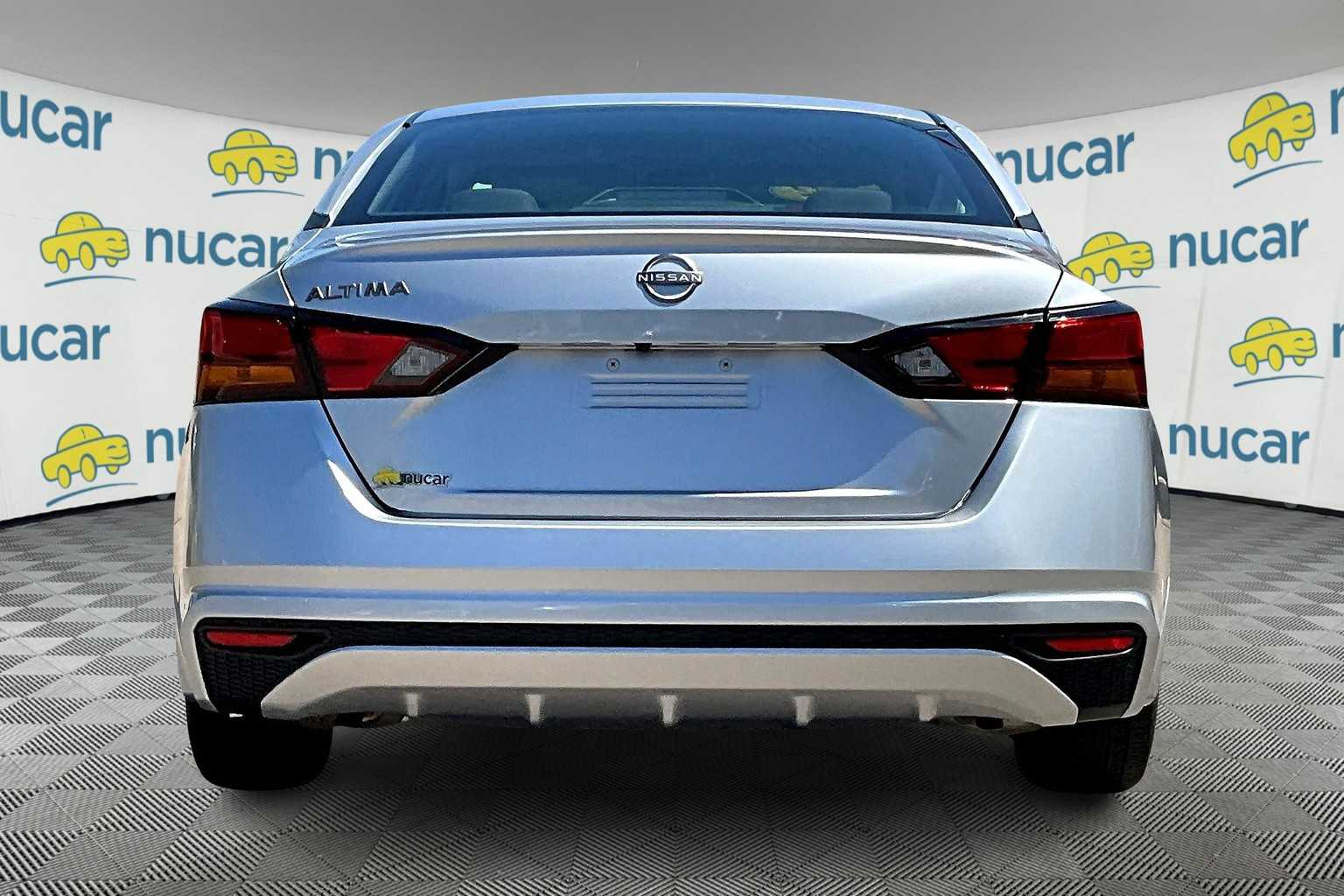 2022 Nissan Altima 2.5 S Image 6 of 33