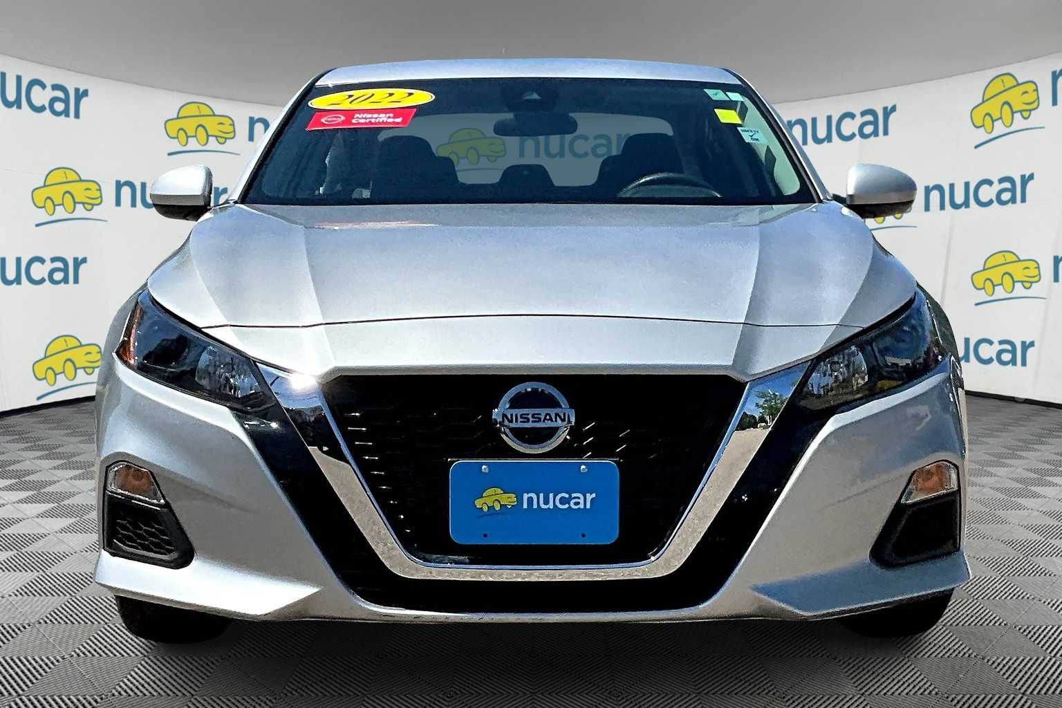 2022 Nissan Altima 2.5 S Image 2 of 33