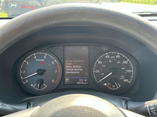 Vehicle image 16 of 26