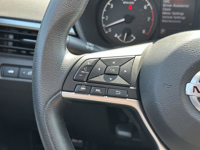 Vehicle image 15 of 26