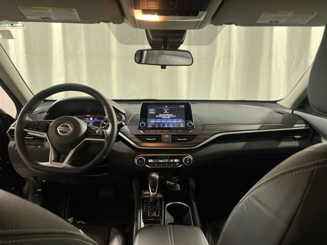 2022 Nissan Altima 2.5 SL Image 8 of 22