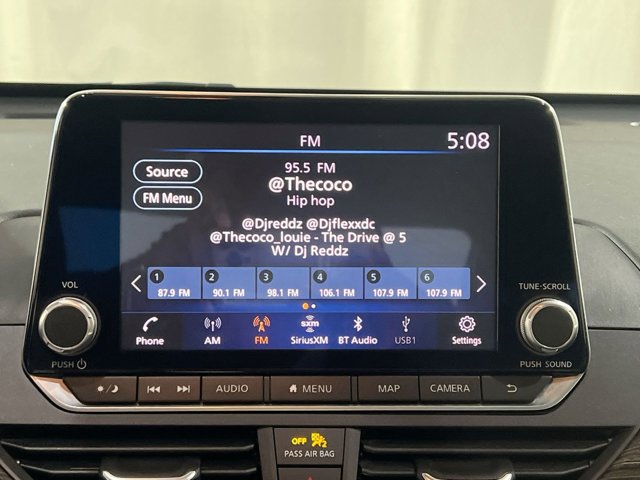 2022 Nissan Altima 2.5 SL Image 11 of 22