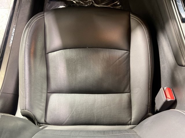 2022 Nissan Altima 2.5 SL Image 7 of 22